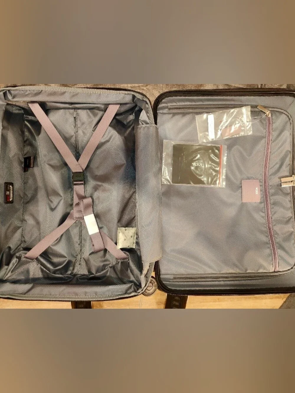 ⭐NWT Tumi 19 Degree Continental Expandable 4-Wheeled Carry-On Spinner